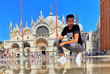 Venice gay trip