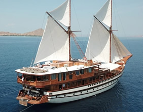 Prana by Atzar� ship