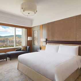 Shangri-La Ulaanbaatar Hotel room