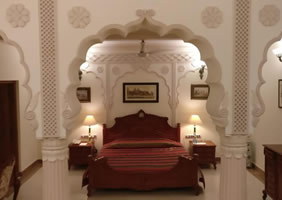 Welcomhotel by ITC Hotels room
