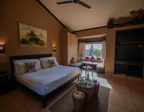 Clarks Safari Pushkar Hotel room
