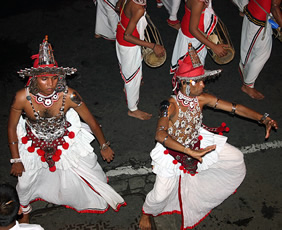 Kandy Dancers