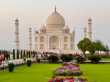 Taj Mahal India gay tour