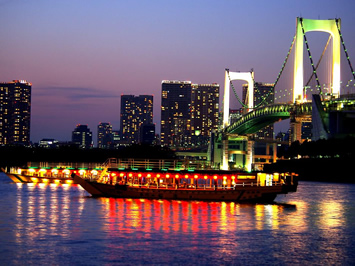 Tokyo gay tour - Yakatabune Boat Dinner Cruise