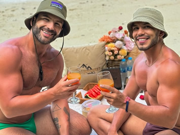 Krabi gay beach picnic