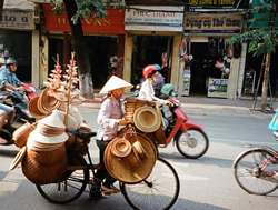 Zoom Vacations exclusively gay Vietnam tour